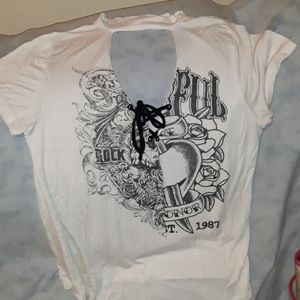 T shirt